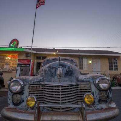 CADILLAC ROUTE 66 BARSTOW